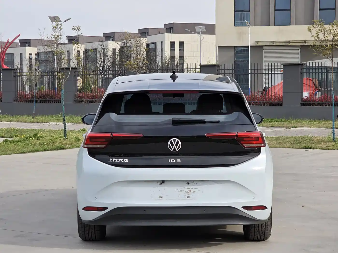 Volkswagen ID.3 2023 Pure Smart Edition фото 8
