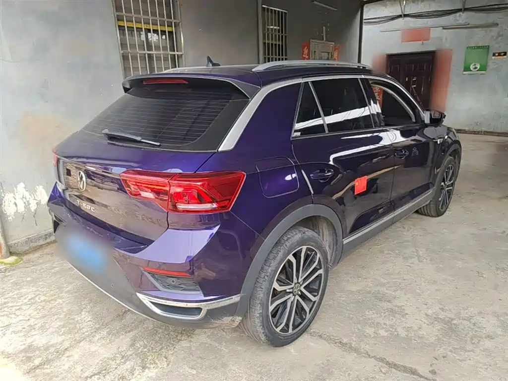 VOLKSWAGEN T-ROC EXPLORING SONGS