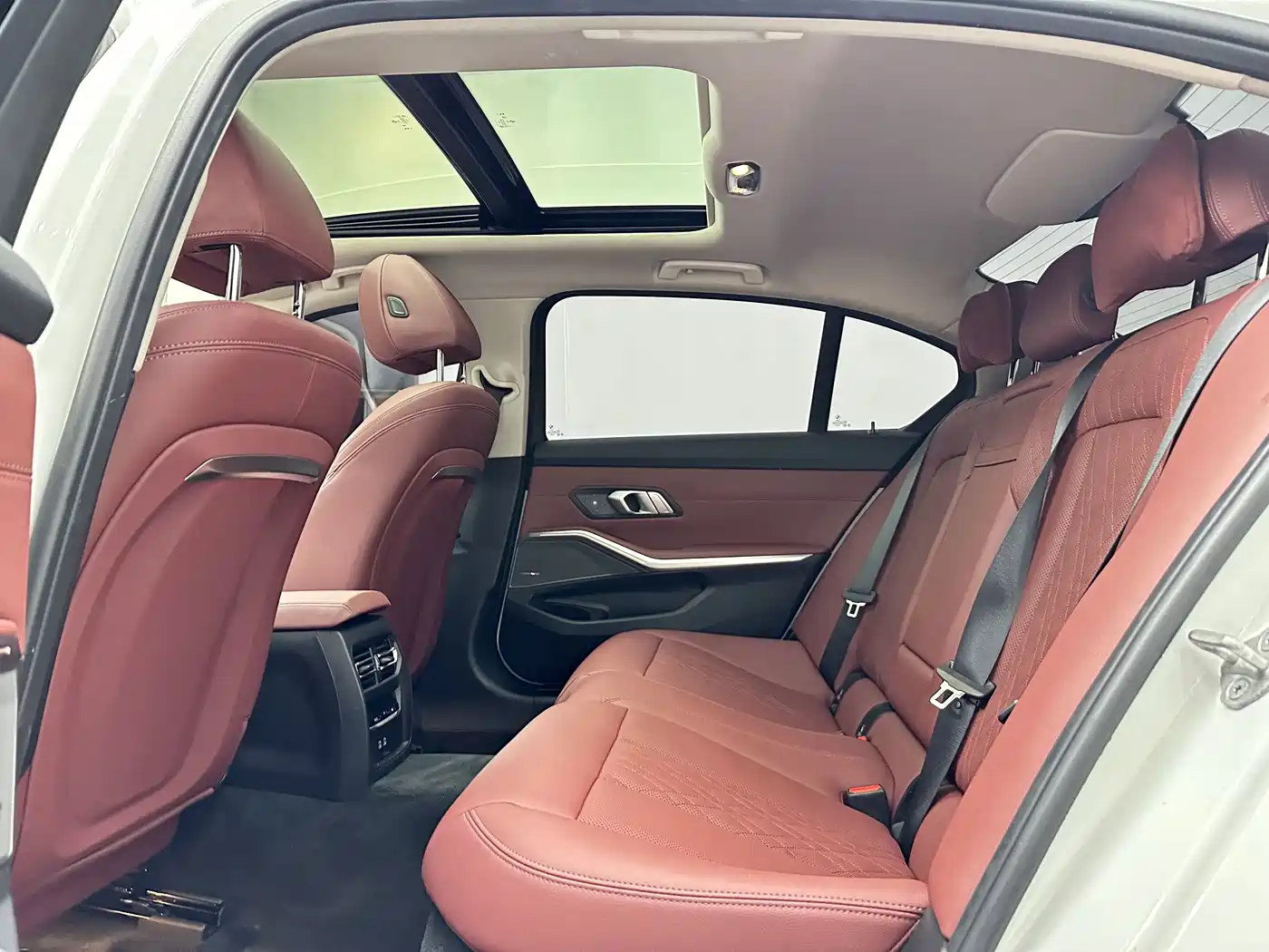 BMW 3 Series, миниатюра 11
