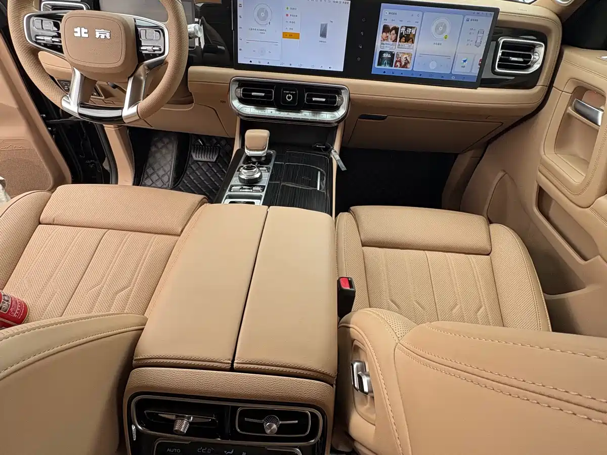 BAIC ORV Beijing Off-Road BJ60 Leiting 2024 Magic Core E-Drive Advanced 5-seater фото 15