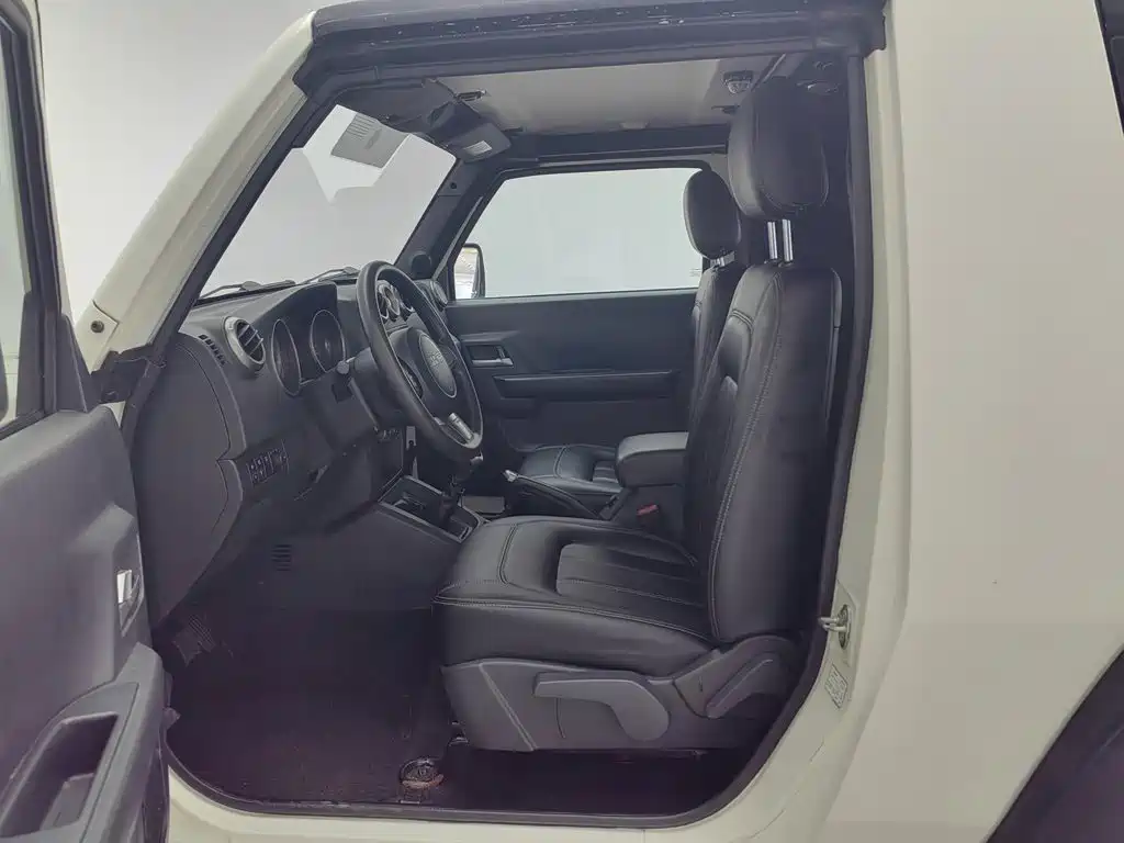 BAIC ORV Beijing Offroad BJ40 2015 2014 2.4L Manual Cross Country