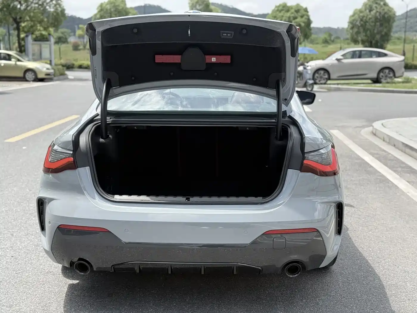 BMW 4 Series 2023 425i M Sport Shadowline Package фото 8