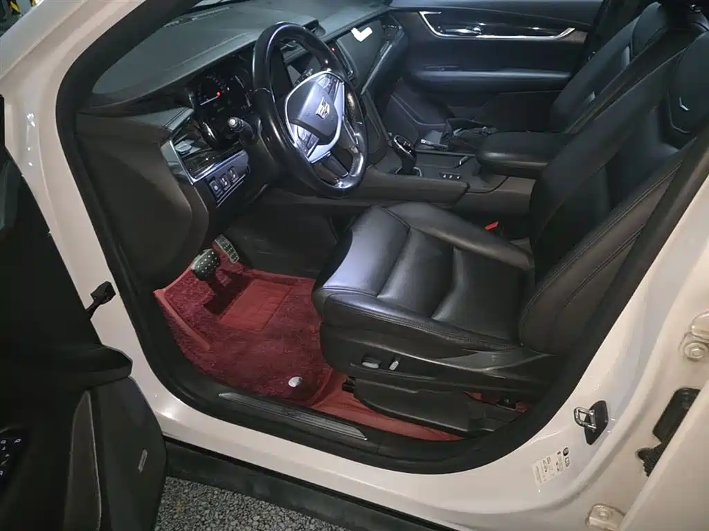 Cadillac XT5 2018 28E AWD Technology Model фото 11