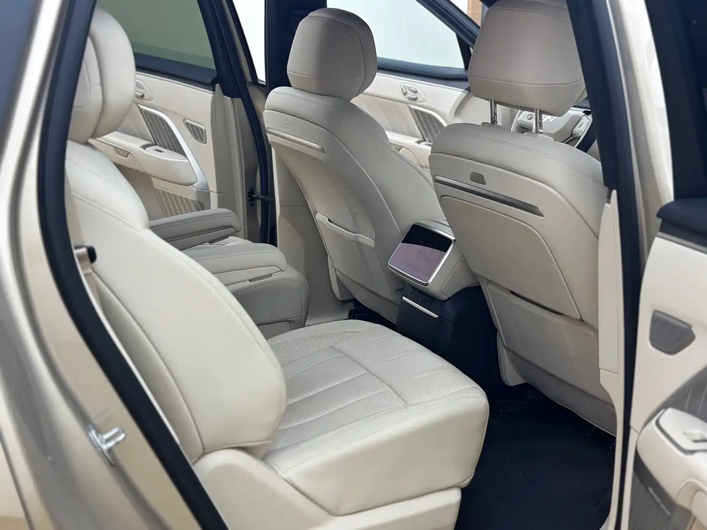 Ledao L90 2025 2025 2WD Base Model