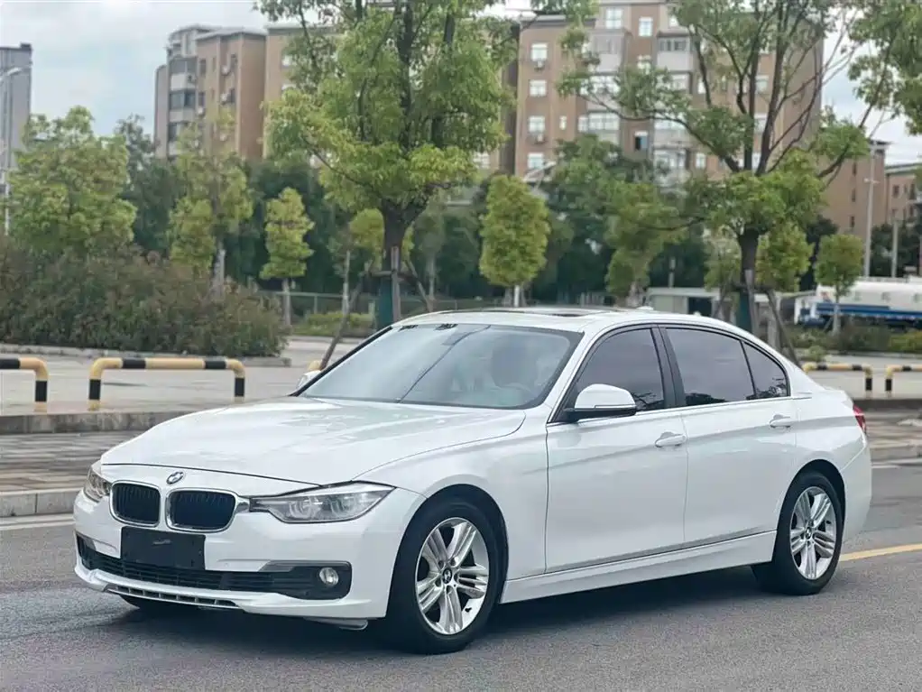BMW 3 Series 2015 320i Fashion