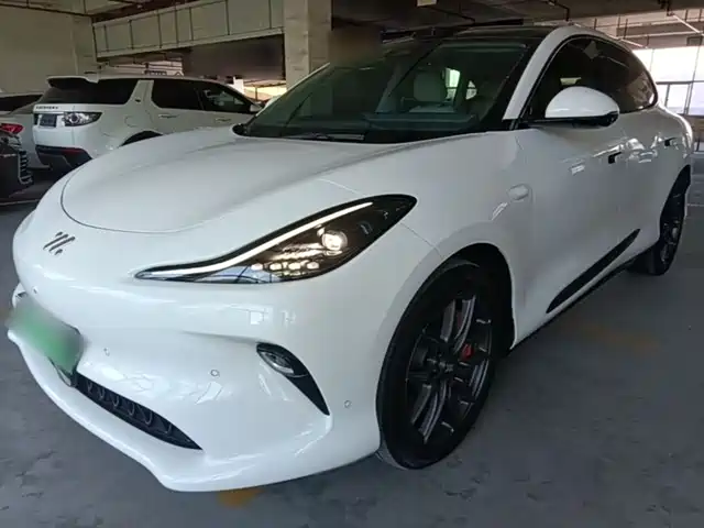 IM Motors IM LS6 2025