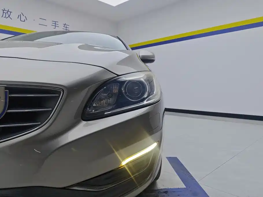 Volvo S60 2015 2015 S60L 2.0T Smart Vision