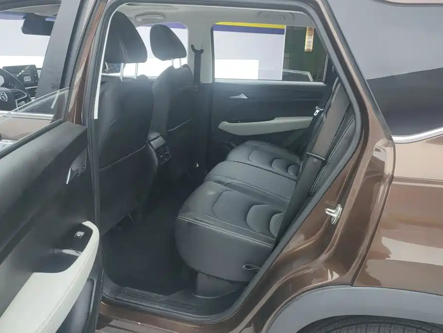Baojun 530 2018 2018 1.8L Auto Luxury (China V)