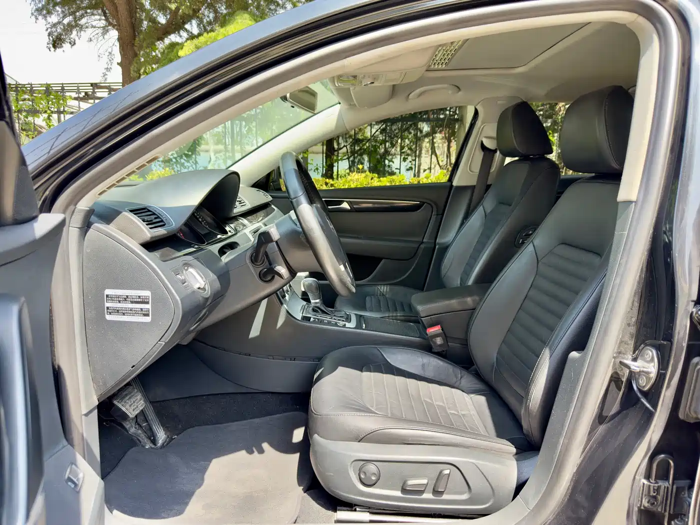 Volkswagen Magotan 2013 1.8TSI Luxury фото 10