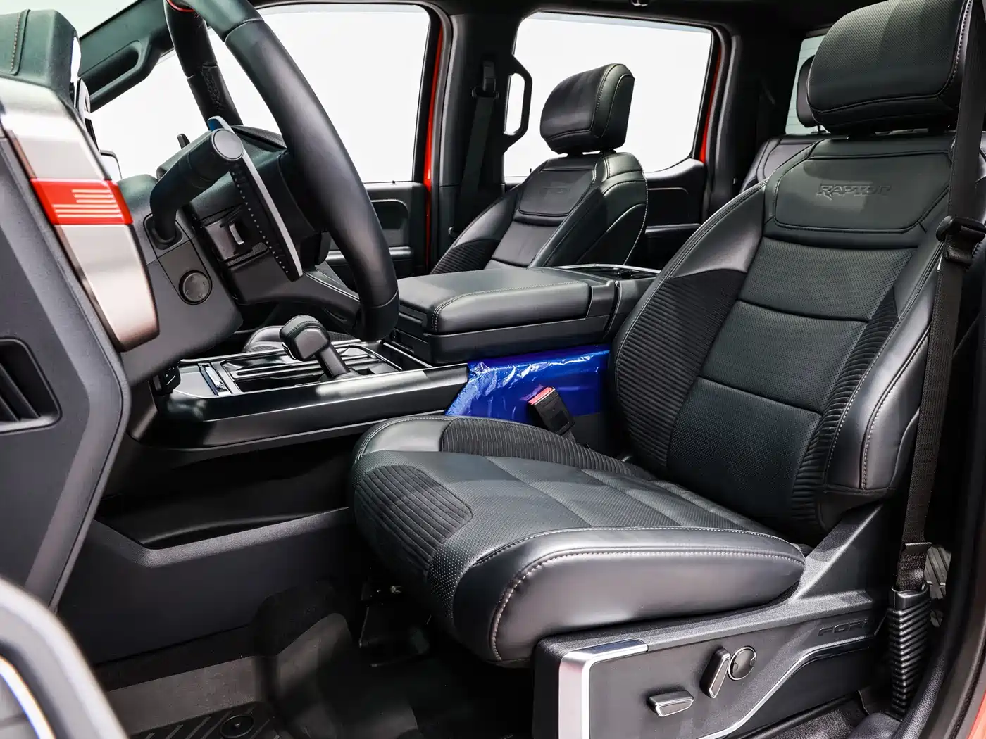 FORD F-150 RAPTOR