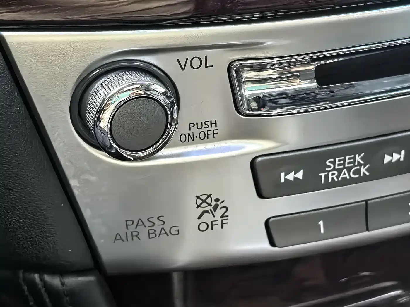 Infiniti Q70 2015 Q70L 2.5L Enjoyment Edition фото 53