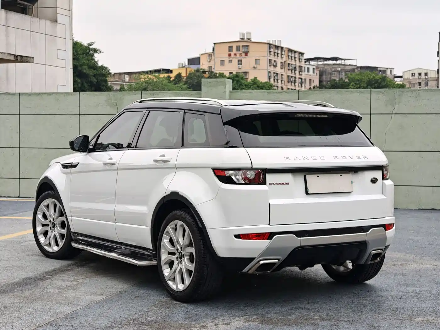 Land Rover Range Rover Evoque (Import) 2014 2.0T 5-door Brilliance Sport фото 14