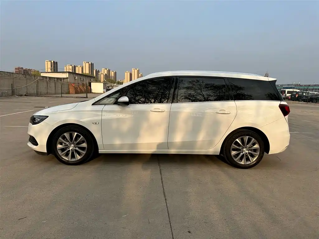 Buick GL6 2021 323T Mild Hybrid Connected Luxury фото 7