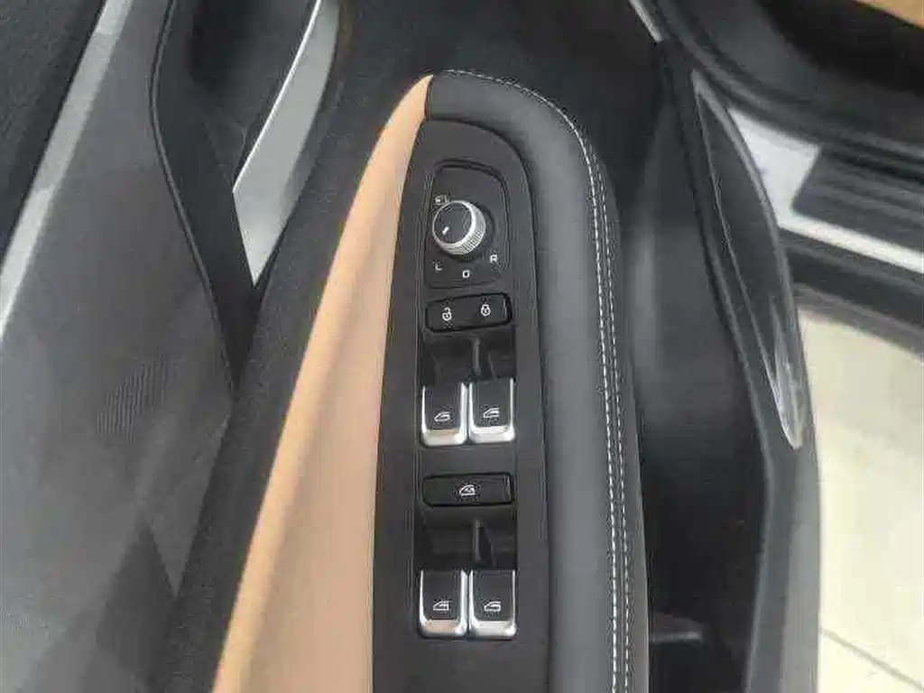 Geely Haoyue PRO 2025 2024 1.5T DCT Ultimate Edition