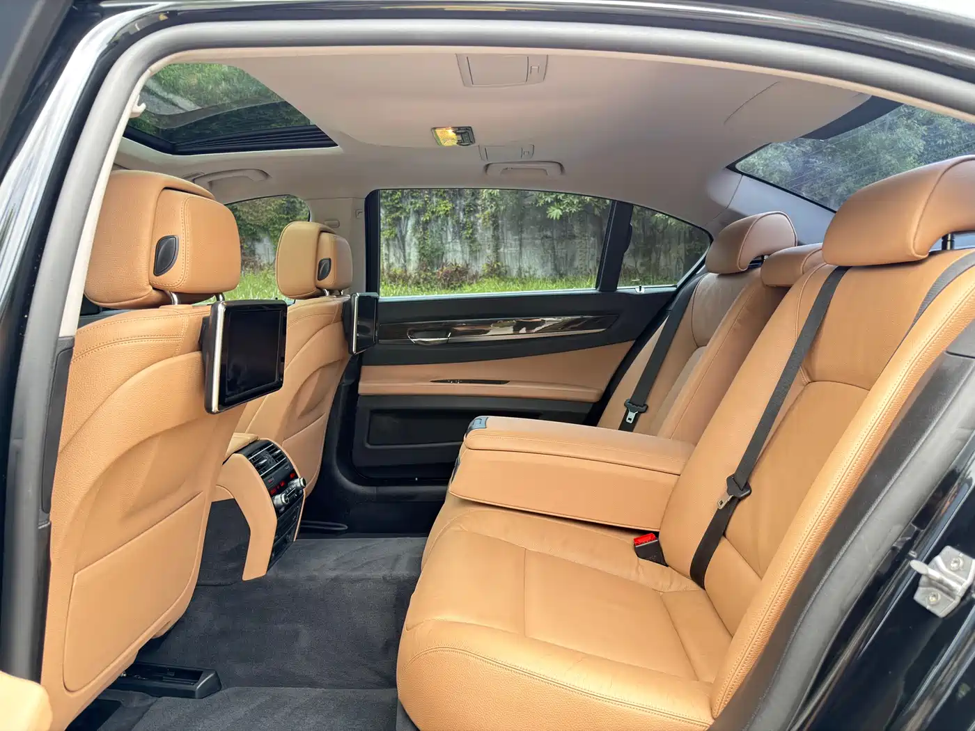 BMW 7 Series 2014 730Li Premium фото 7