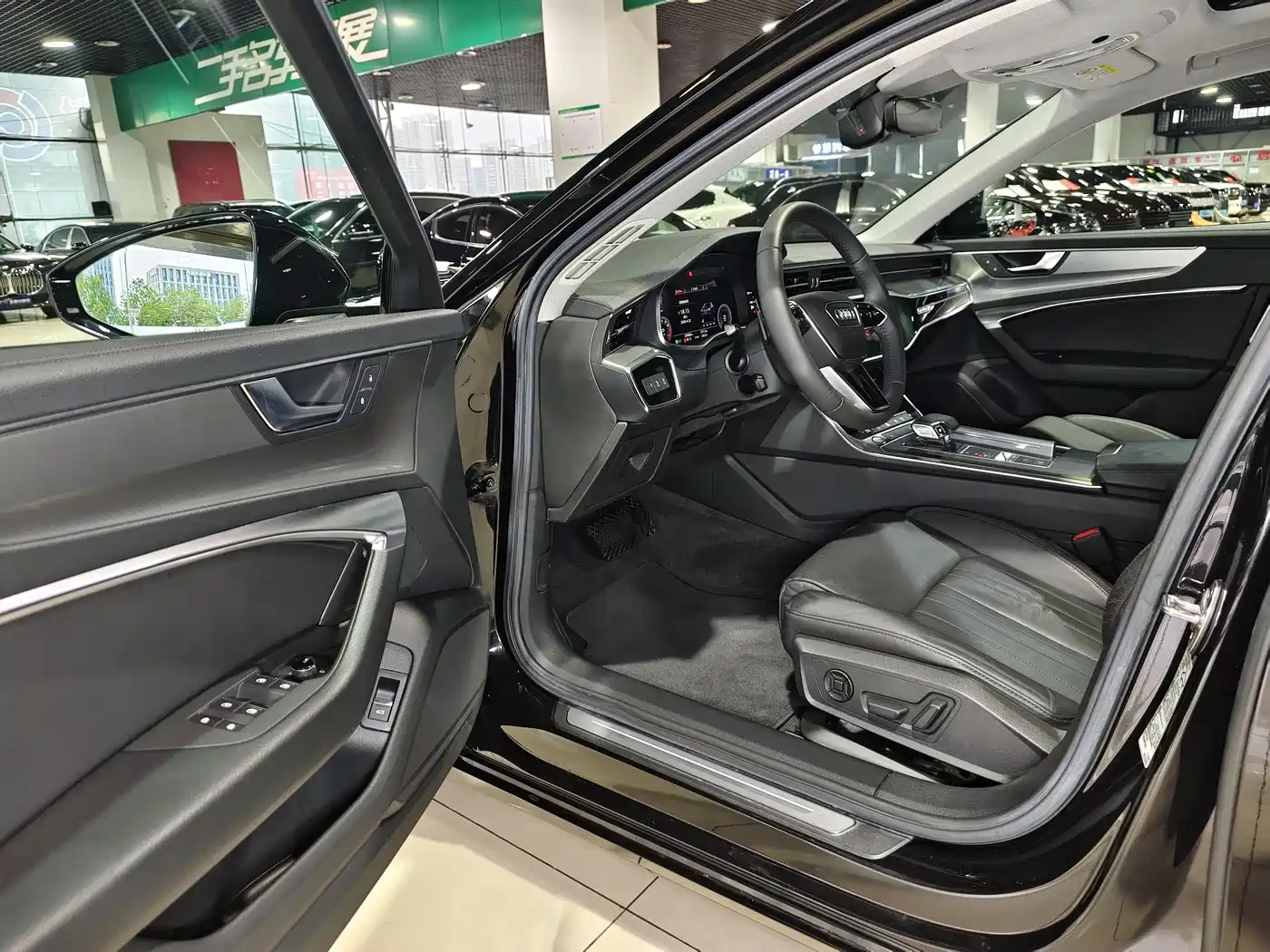 Audi A6L 2019 45 TFSI quattro Premium Elegance фото 8