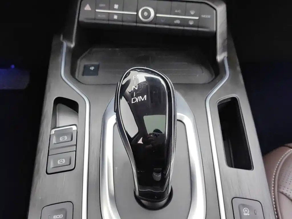 WEY VV6 2021 2021 2.0T 2WD Smart Enjoyment+
