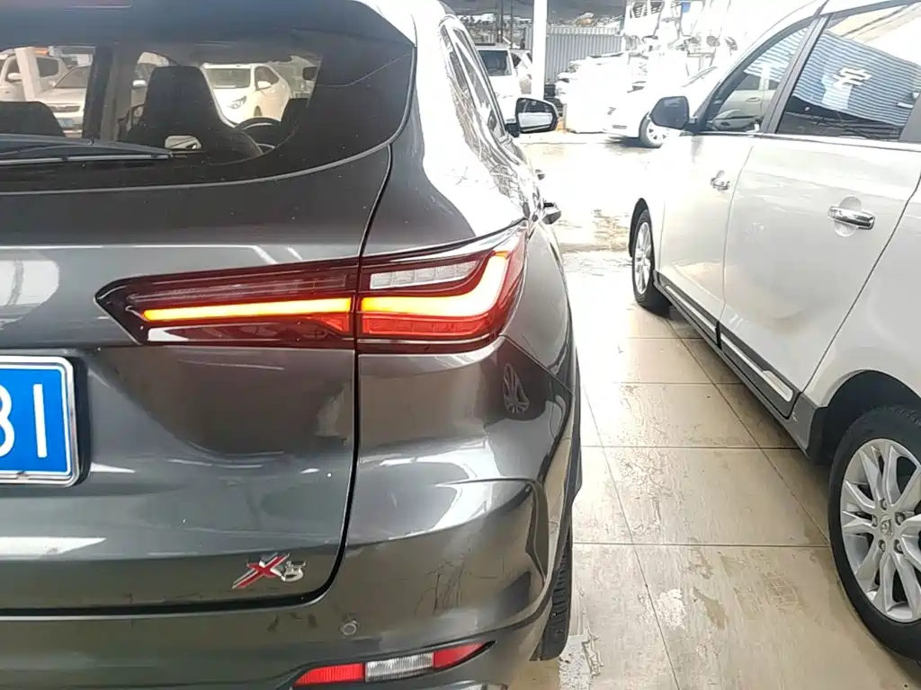 Changan Oshan Changan Oushang X5 2022 2021 1.6L CVT Comfort Edition