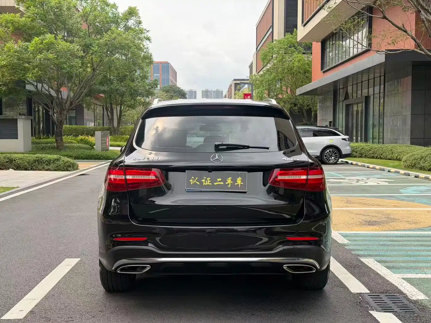 Mercedes-Benz GLC 2017 GLC 260 4MATIC Dynamic фото 8