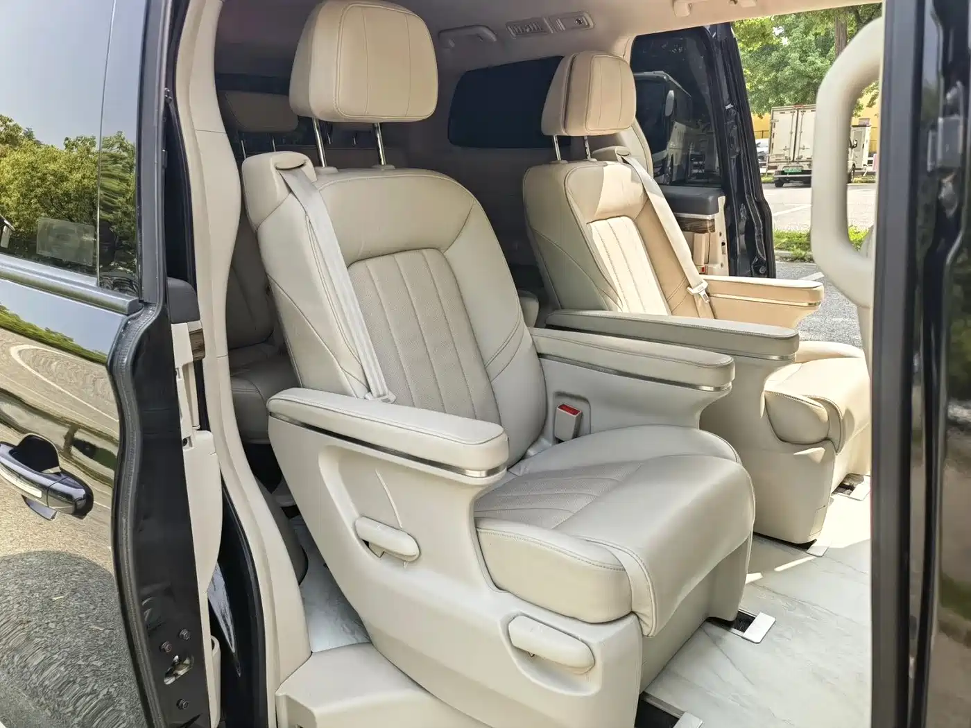GAC Trumpchi Trumpchi M8 2019 320T Ultimate Edition фото 6