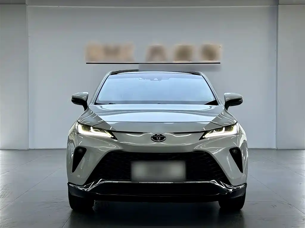 Toyota Venza 2022 2.0L CVT 2WD Premium фото 3