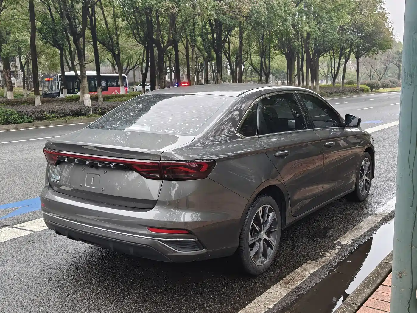 GEELY EMGRAND