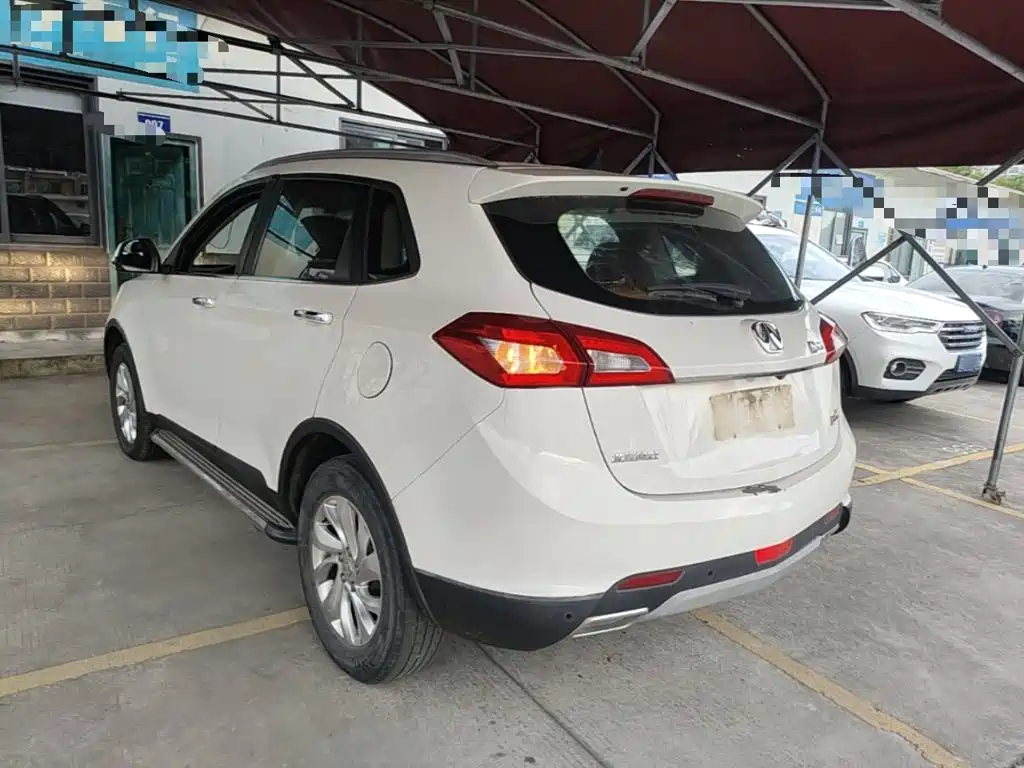 BAIC Weiwang S50 2017 2016 1.5T Manual Joy Elite
