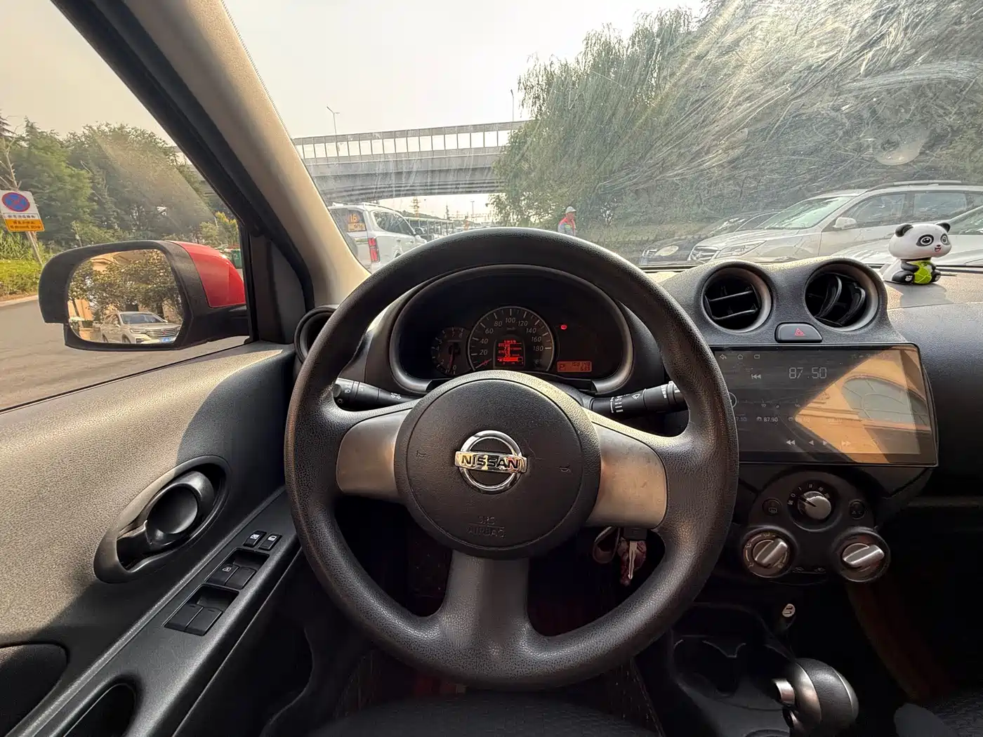 Nissan March 2011 2010 1.5L Automatic Easy Shine Edition
