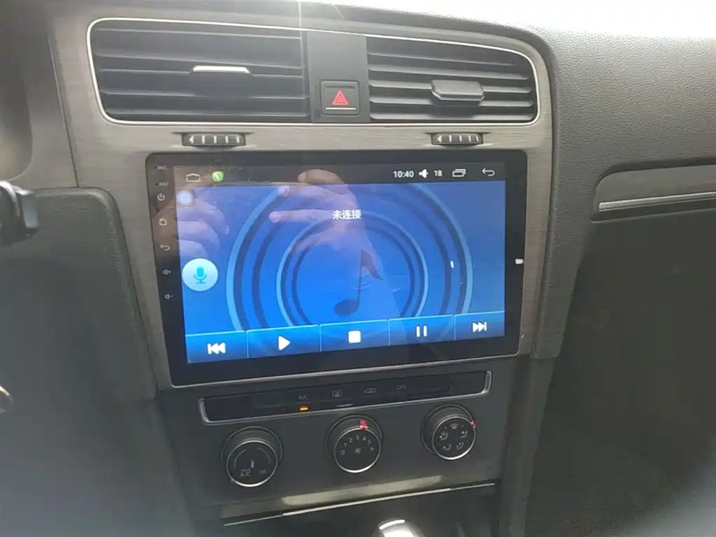 Volkswagen Golf 2016 1.6L Automatic Comfort фото 13