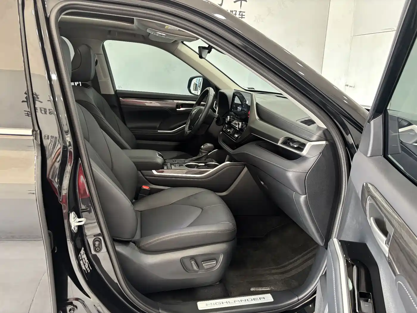 Toyota Highlander 2024 2024 2.5L Smart Hybrid 4WD Premium 7-seater