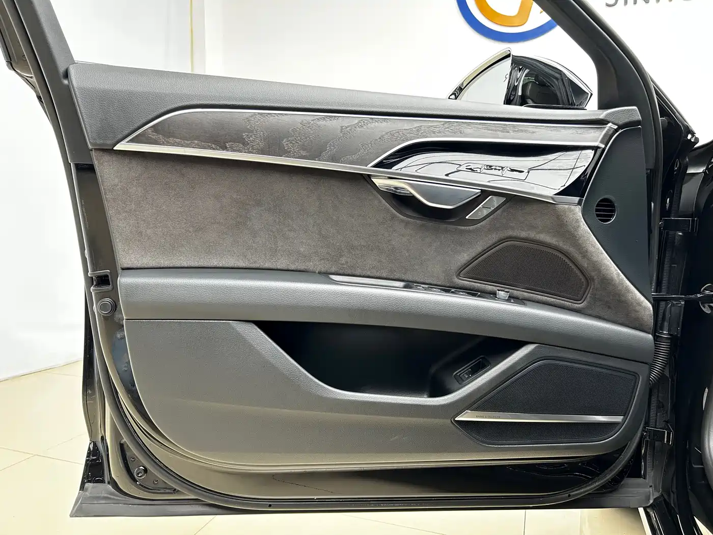 Audi A8, миниатюра 4