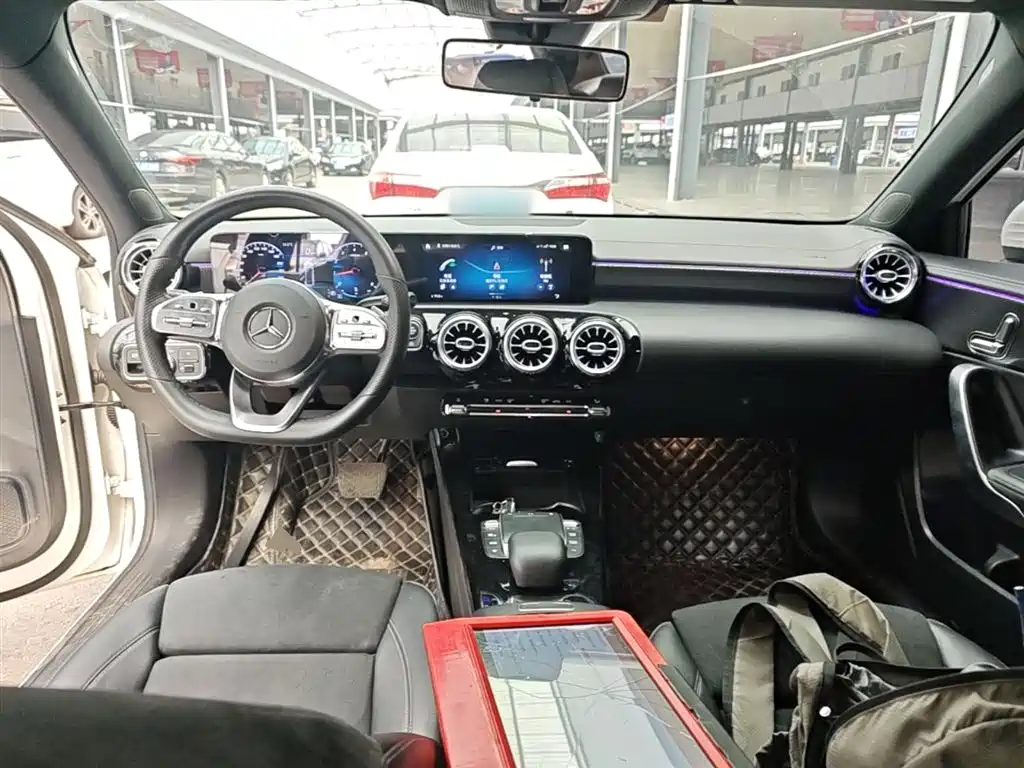 MERCEDES-BENZ CLASS A