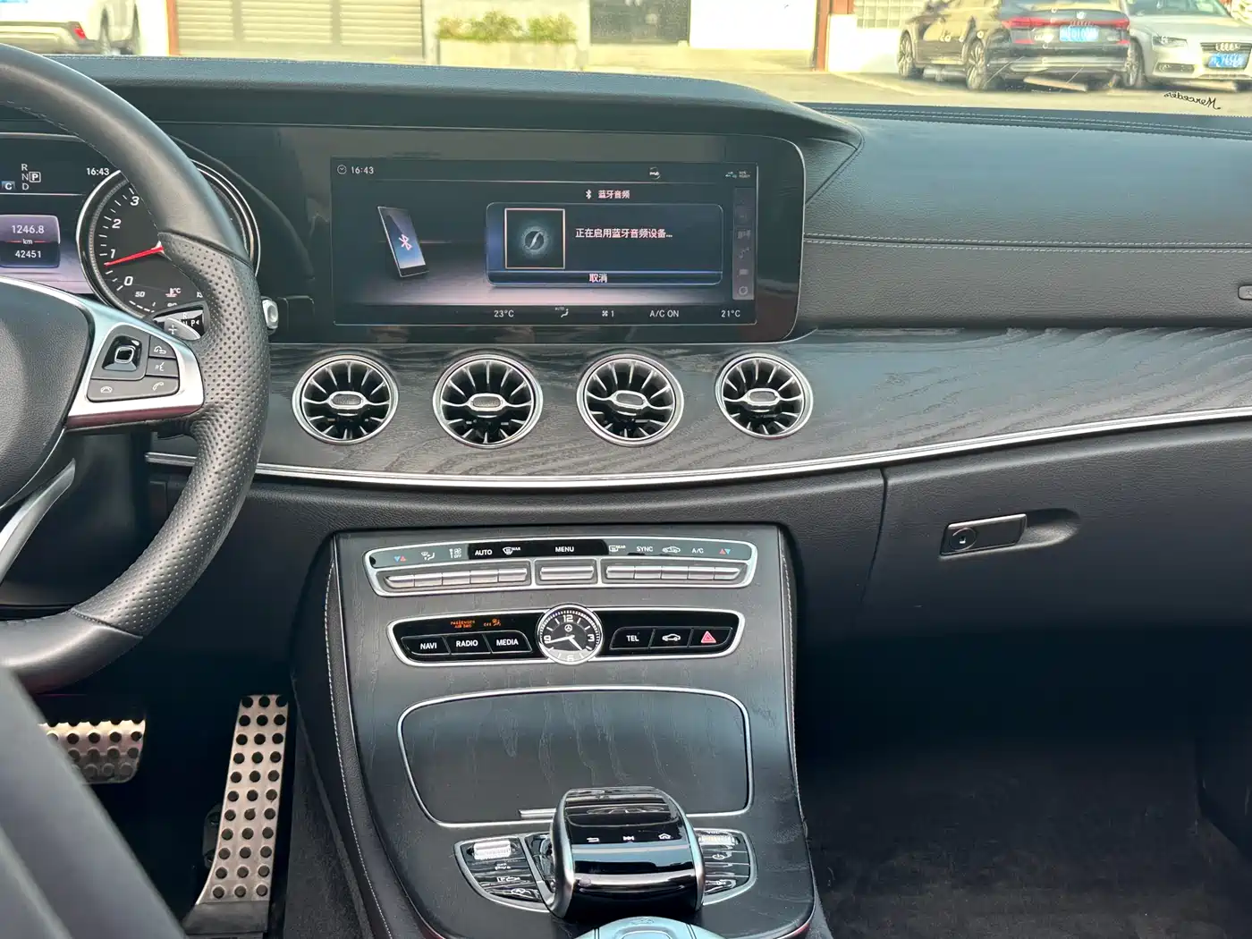 Mercedes-Benz E-Class (Import) 2018 E 200 4MATIC Convertible Coupe фото 24
