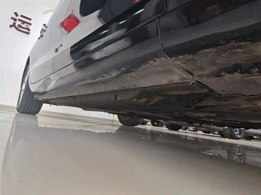 Hongqi H5 2019 30TD Style Edition фото 21