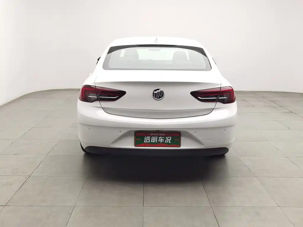 Фото 4 - Buick Regal