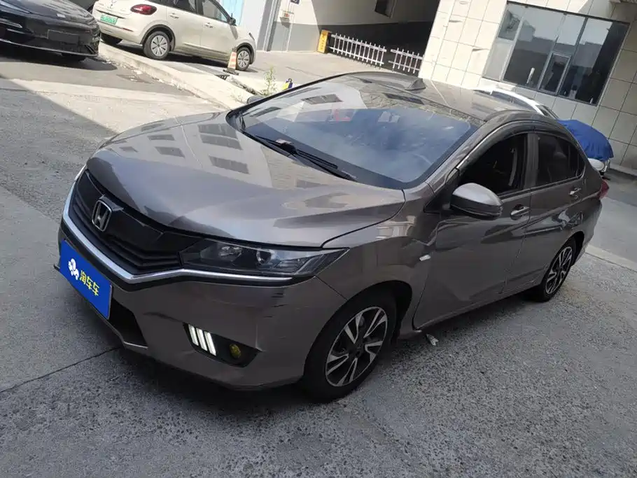 Honda Greiz 2018 2016 1.5L CVT Classic Edition