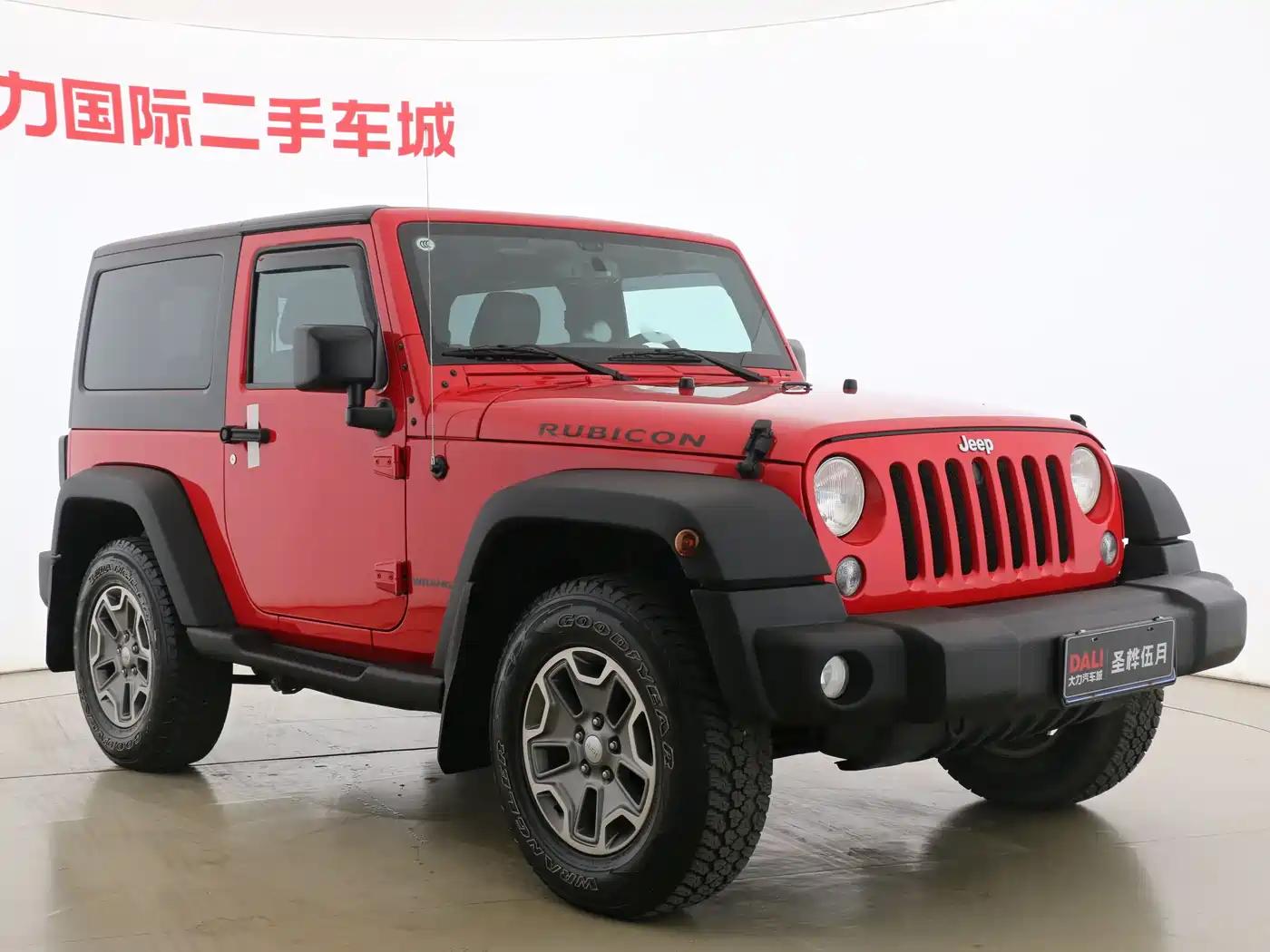 Фото 3 - Jeep Wrangler