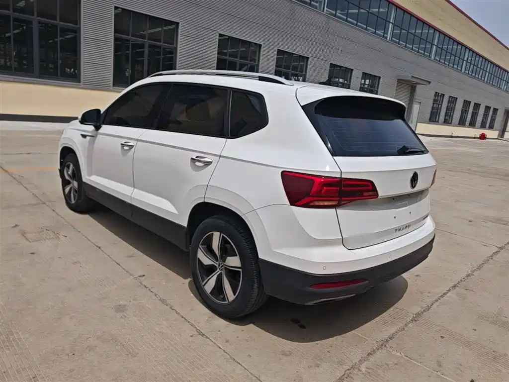 VOLKSWAGEN TUYUE