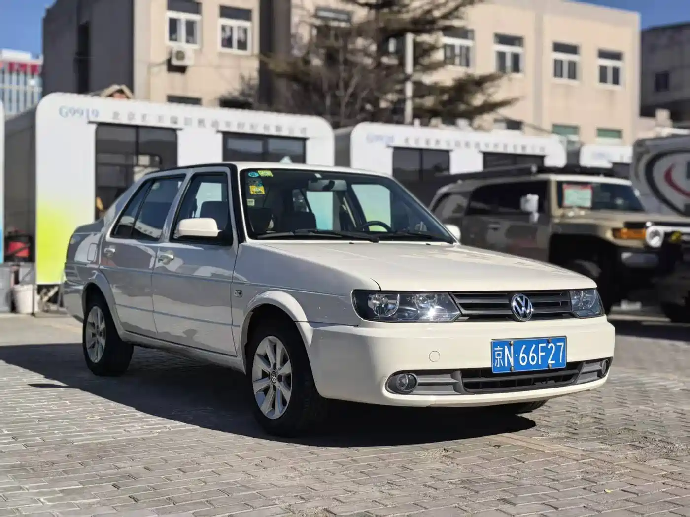 Volkswagen Jetta 2012 1.6L Avant-garde фото 3