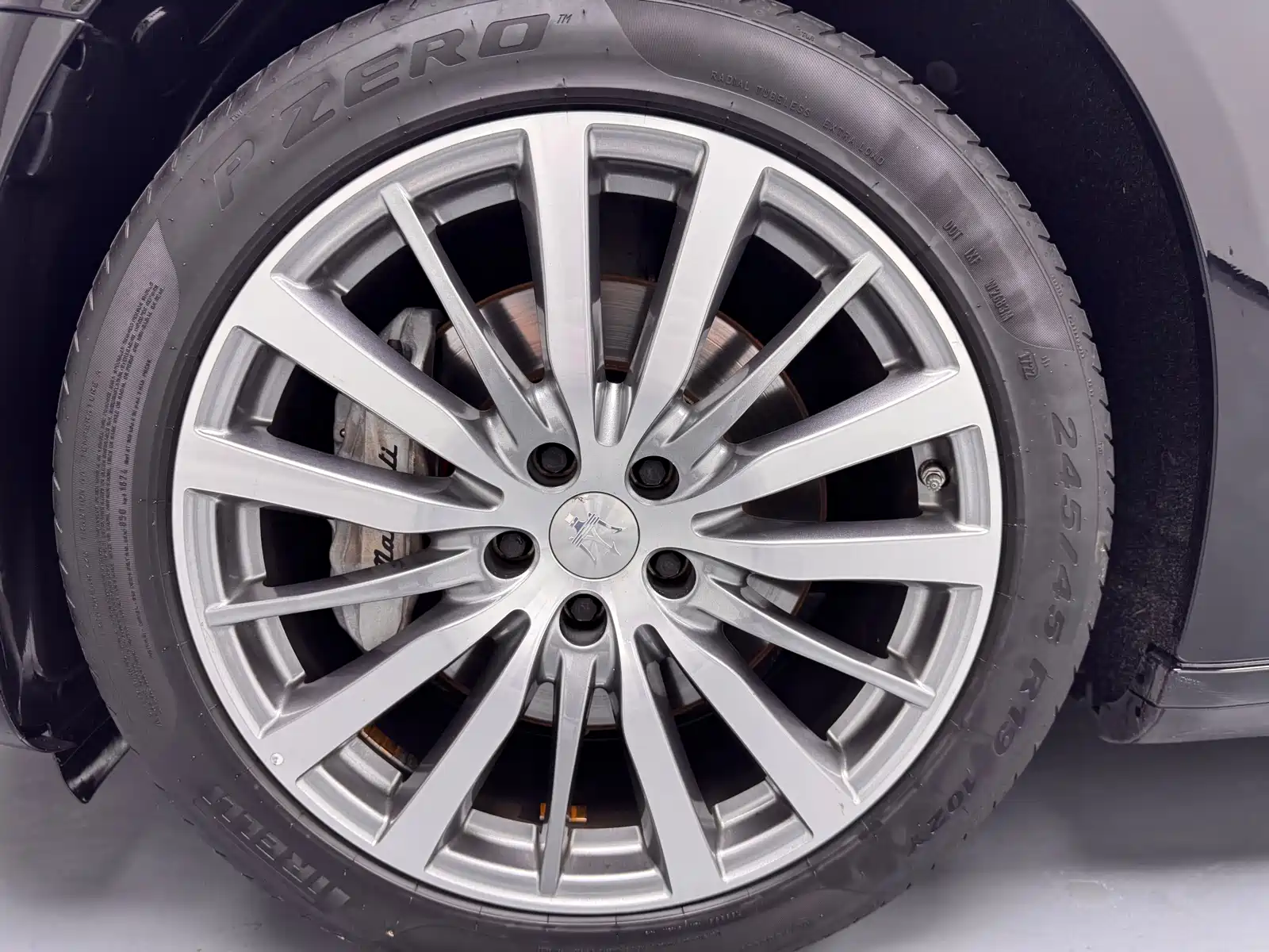 Фото 6 - Maserati Quattroporte