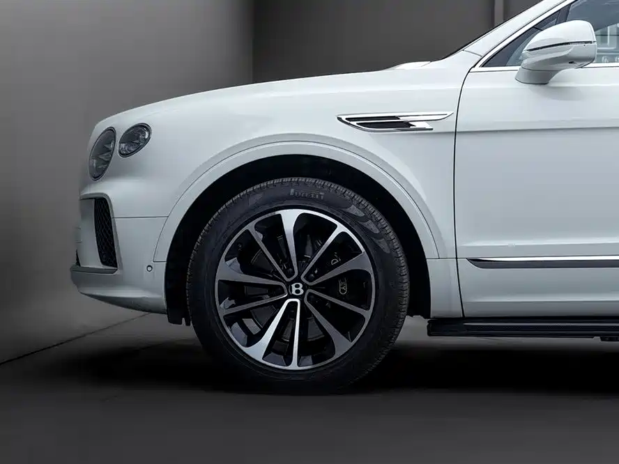 Bentley Bentayga 2021 4.0T V8 фото 5