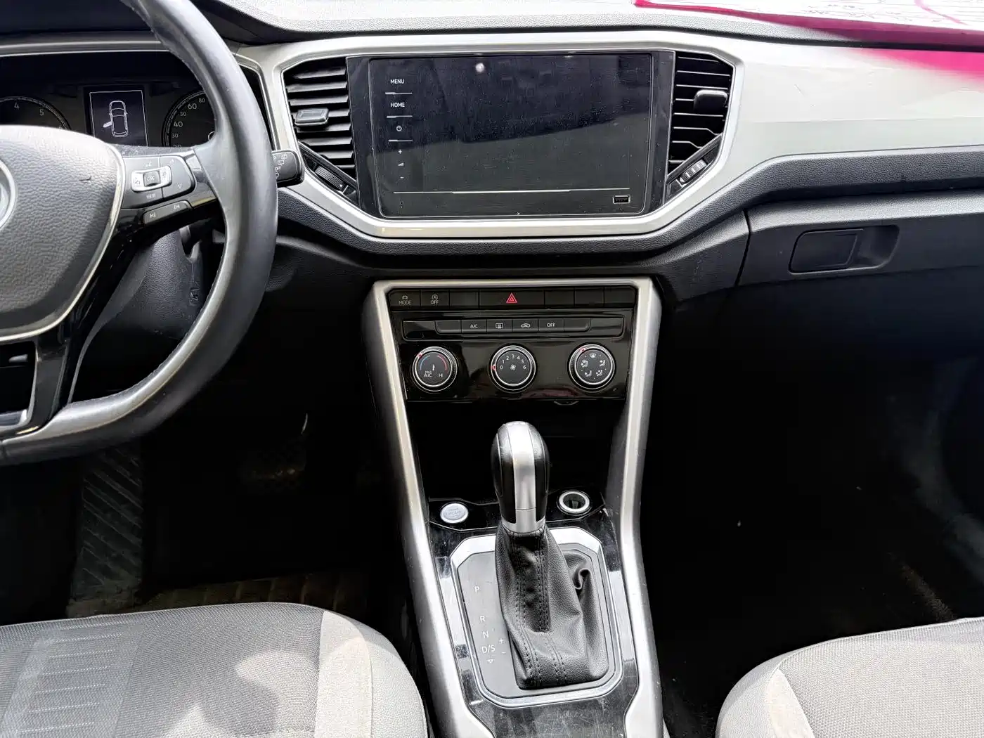Volkswagen T-ROC 2022 280TSI DSG 2WD Elite PLUS фото 16