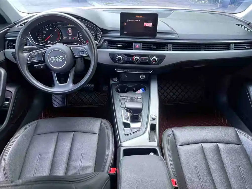 Audi A4L 2018 30th Anniversary 40 TFSI Progressive фото 4