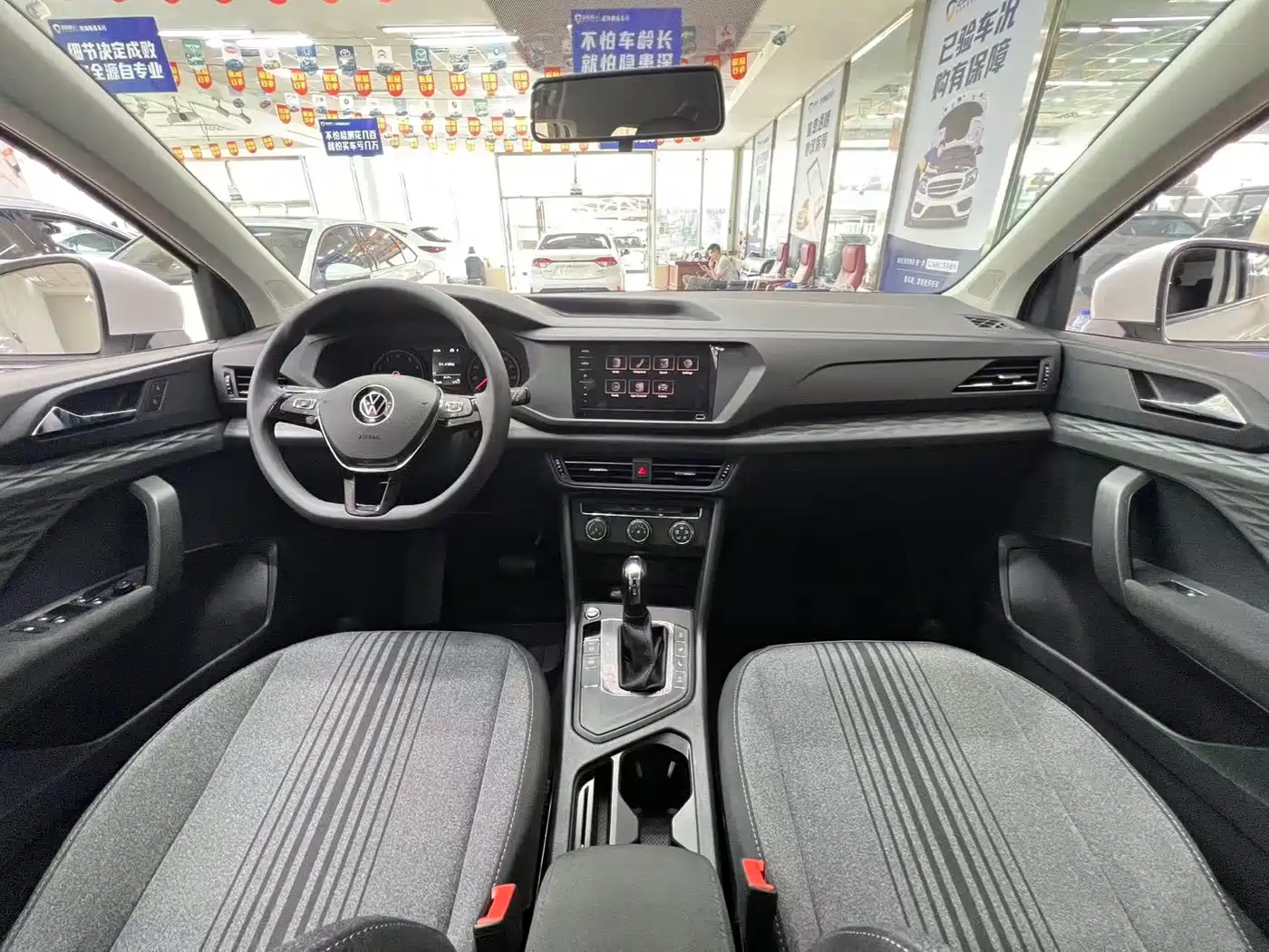 Volkswagen Tharu 2021 Model 280TSI 2WD Trend Edition фото 8