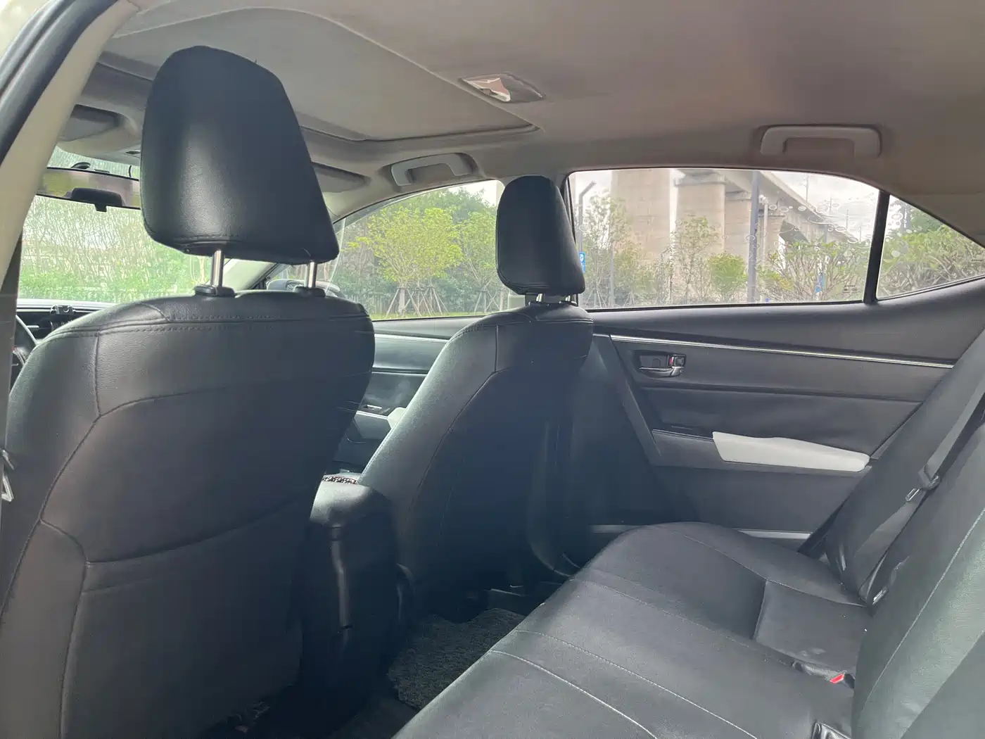 Toyota Levin 2014 1.6G CVT Elite Edition фото 6
