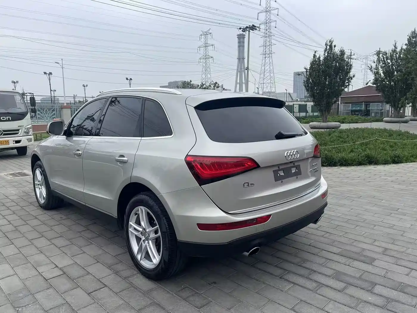 Audi Q5 2016 40 TFSI Comfort Model фото 6