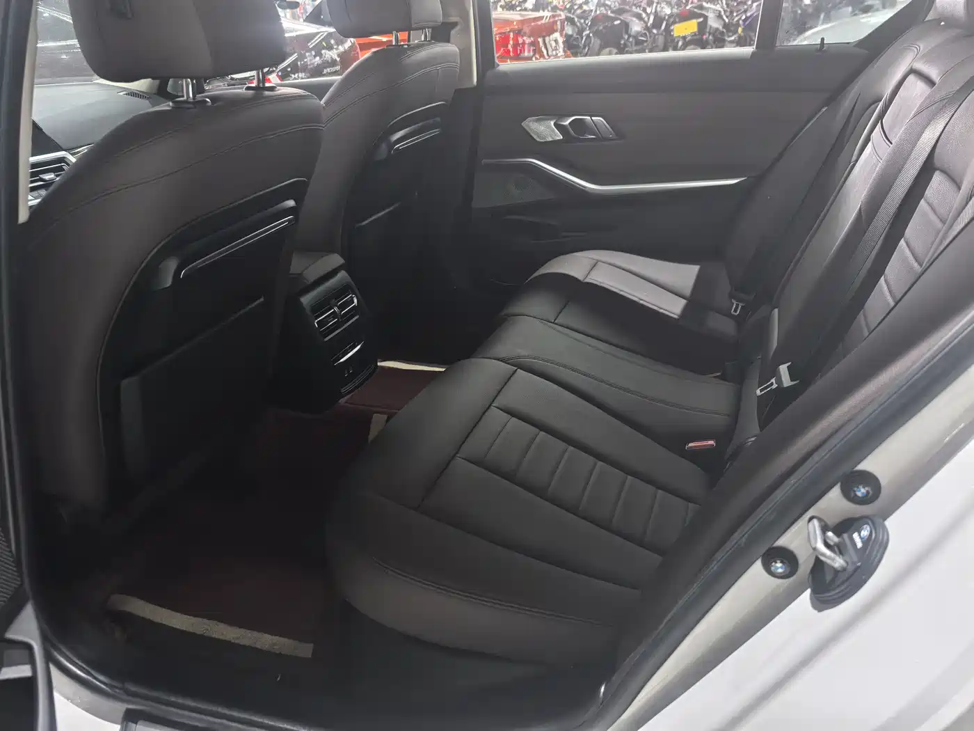 BMW 3 Series 2020 325Li M Sport Package фото 7