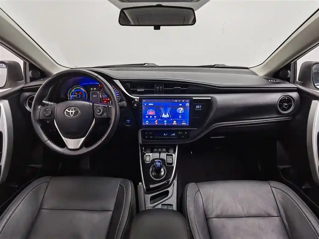 Toyota Corolla 2017 Facelift Hybrid 1.8L E-CVT Elite Edition фото 5