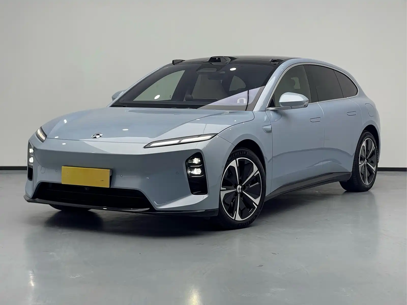 Фото 1 - NIO ET5T