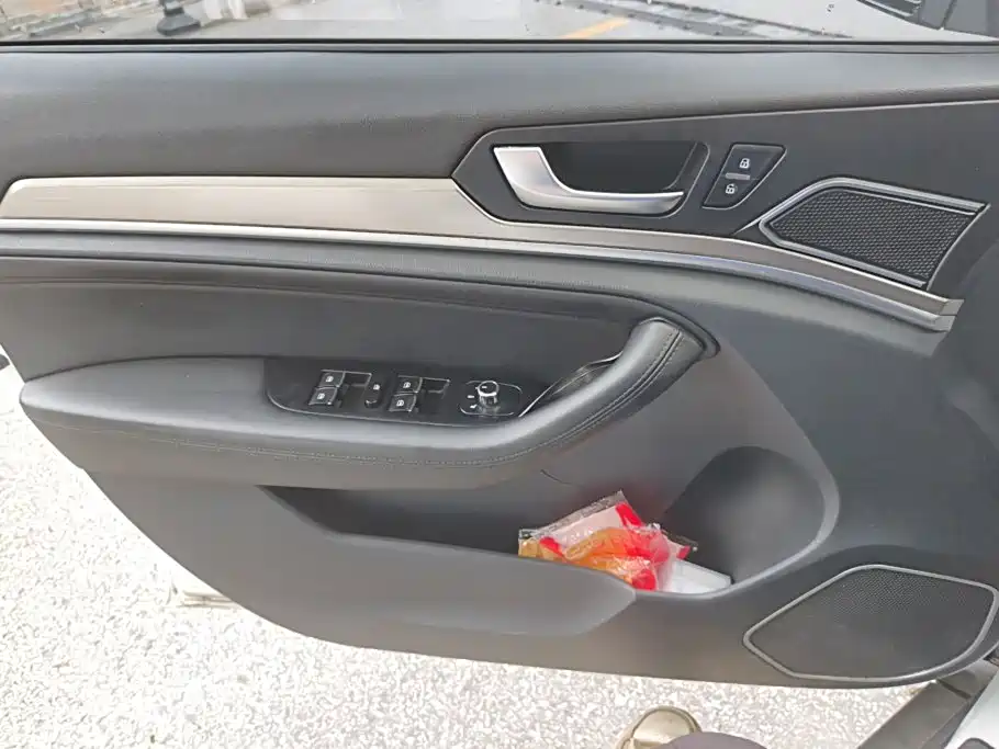 Photo 7 - Haval H6